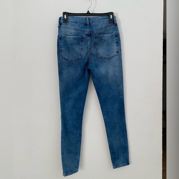 Free People Busted Knee Distressed Skinny Jeans W 27 - Picture 7 of 15